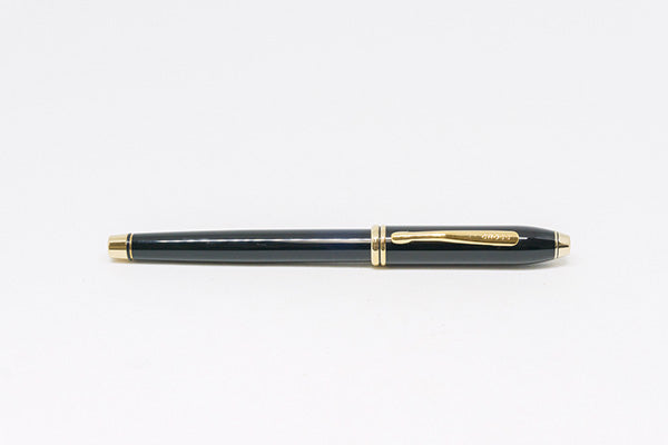 Cross Townsend fountain pen in black lacquer finish with 23-karat gold accents